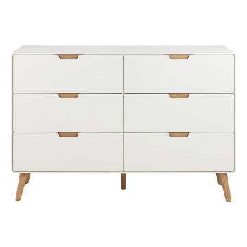 Comodă albă 135x90x40 cm Lowell – Actona