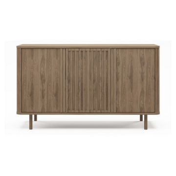 Comodă în culoare naturală cu aspect de lemn de stejar 138x80x40 cm Salma – Marckeric